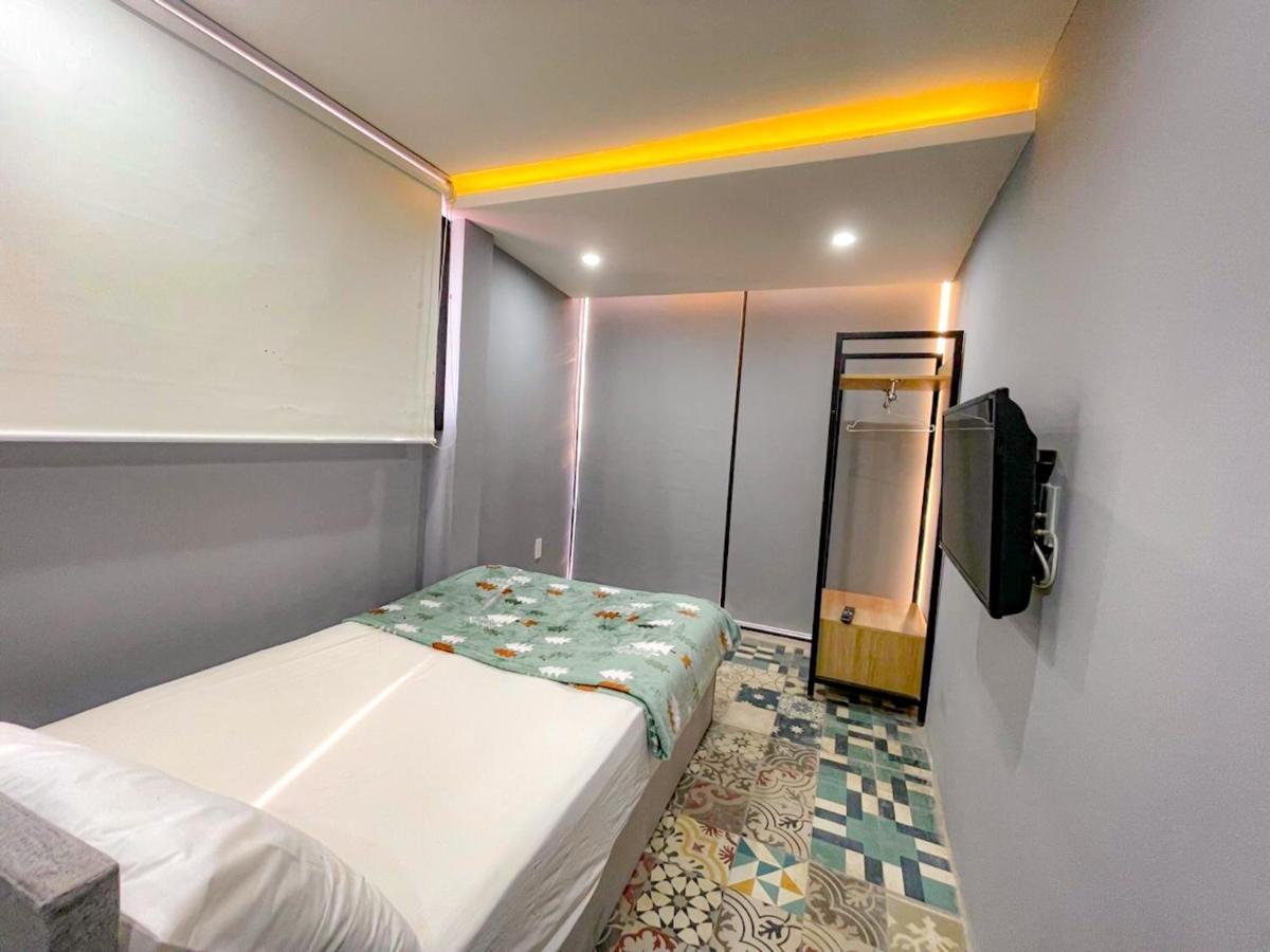 Vnd Hotel Ho Chi Minh City Exterior photo